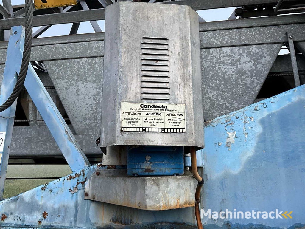 1987 Condecta Euro 3010 Zelfoprichtende kraan zonder chassis