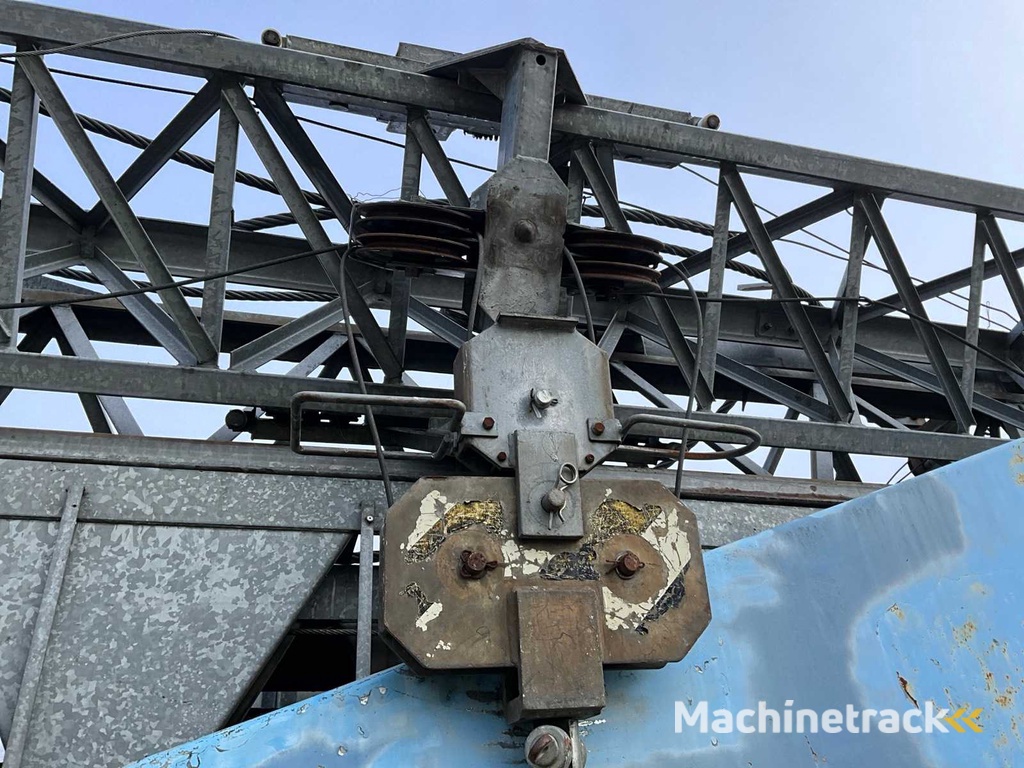 1987 Condecta Euro 3010 Zelfoprichtende kraan zonder chassis