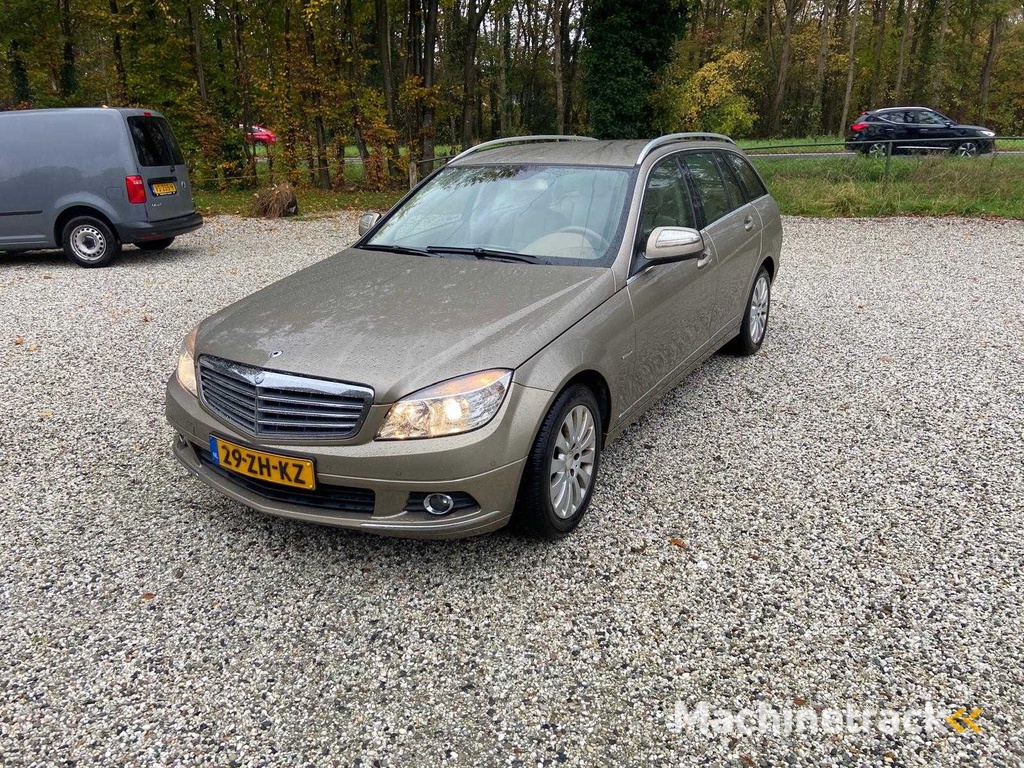 Mercedes-Benz - 2008 - C-class Estate - 220 CDI Elegance - 29-ZH-KZ