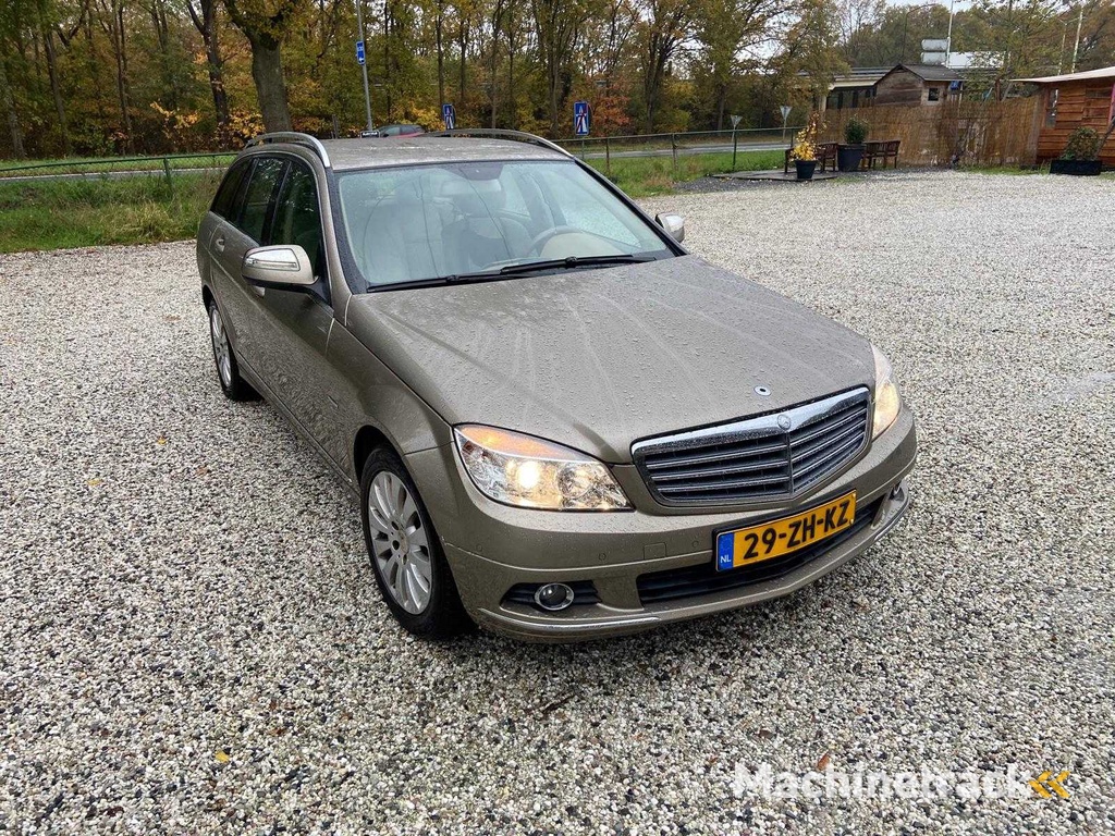 Mercedes-Benz - 2008 - C-class Estate - 220 CDI Elegance - 29-ZH-KZ