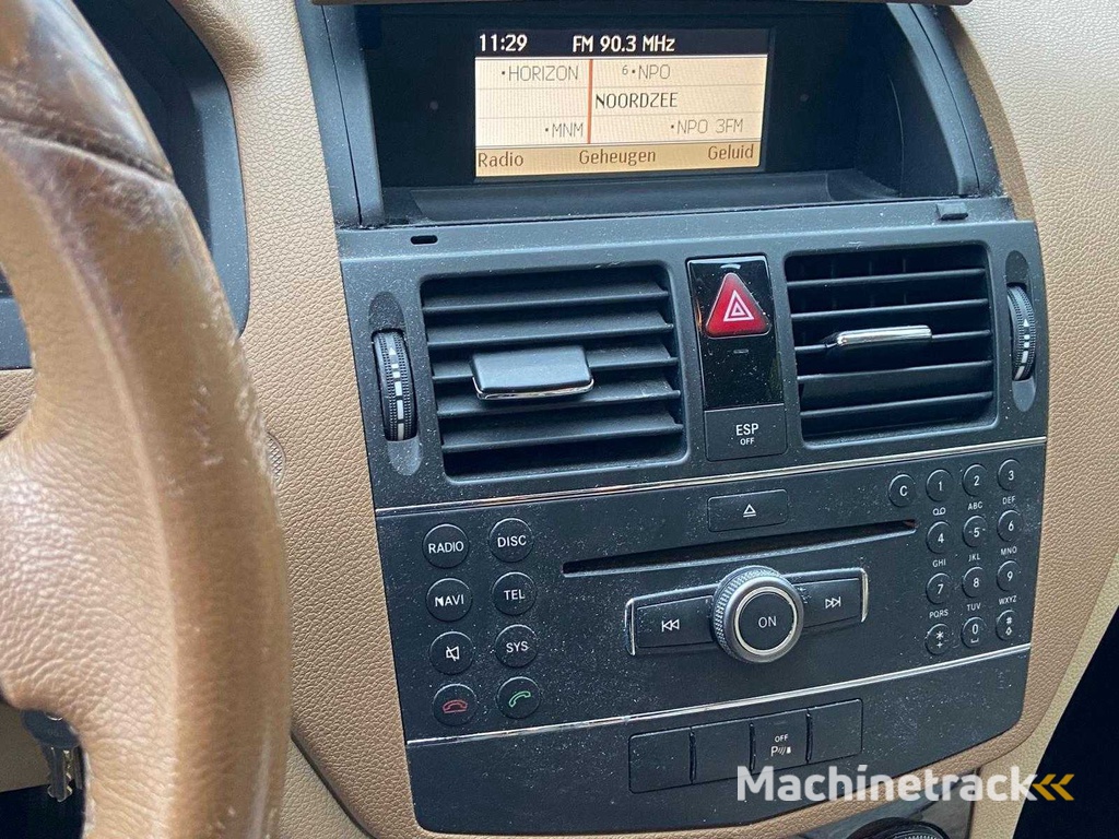 Mercedes-Benz - 2008 - C-class Estate - 220 CDI Elegance - 29-ZH-KZ