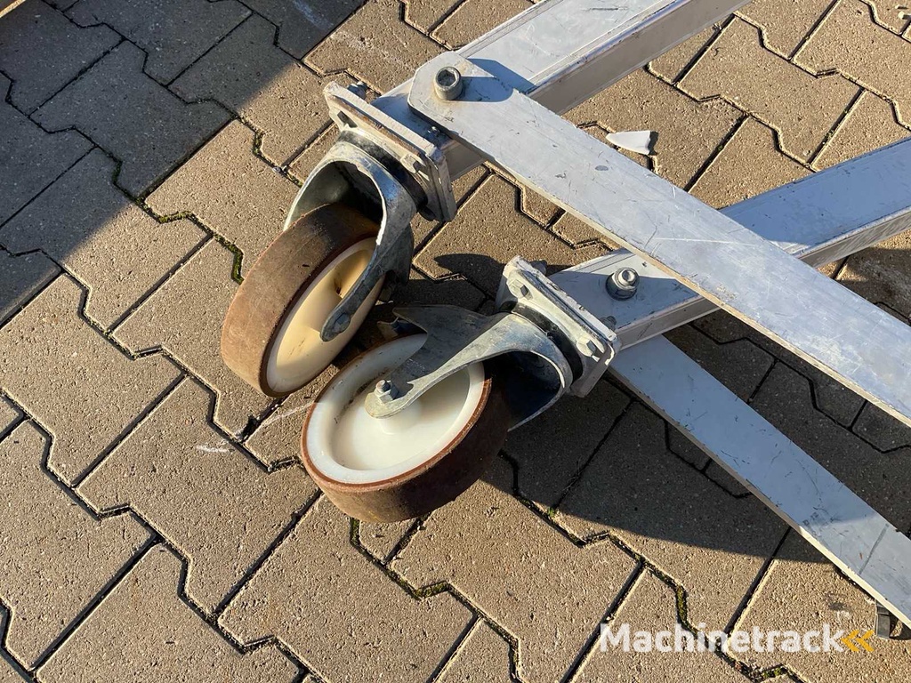 2011 Reid Lifting Limited Porta Gantry Aluminium-Portalkran