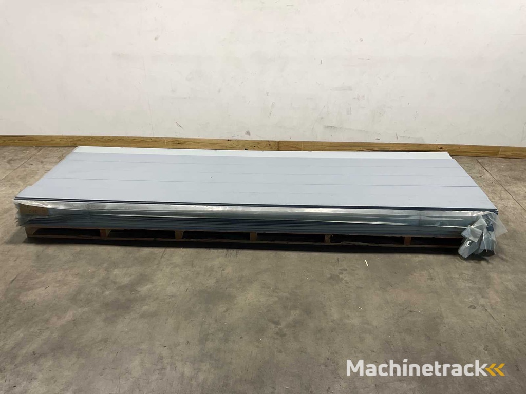 Fassadenleiste aus Cedral - Brandklasse A2 - Violett Blau - 360x18,6x1,2 cm (103x)