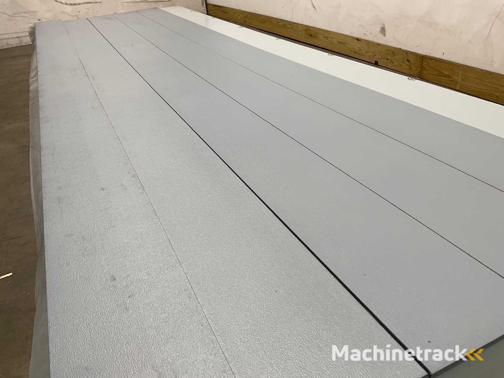 Fassadenleiste aus Cedral - Brandklasse A2 - Violett Blau - 360x18,6x1,2 cm (103x)