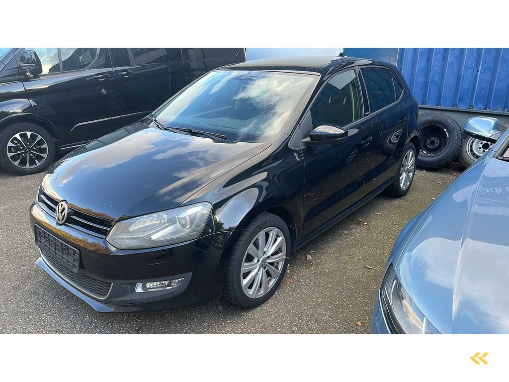 Volkswagen - 2011 - Polo Automatic - 1.6 TDI Highline - Passenger car