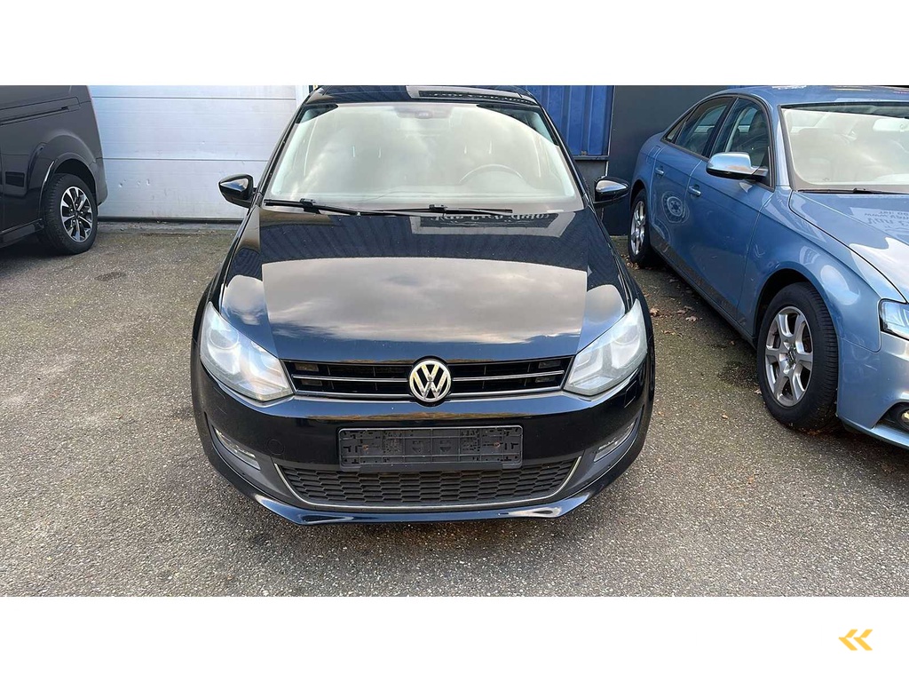 Volkswagen - 2011 - Polo Automatic - 1.6 TDI Highline - Passenger car