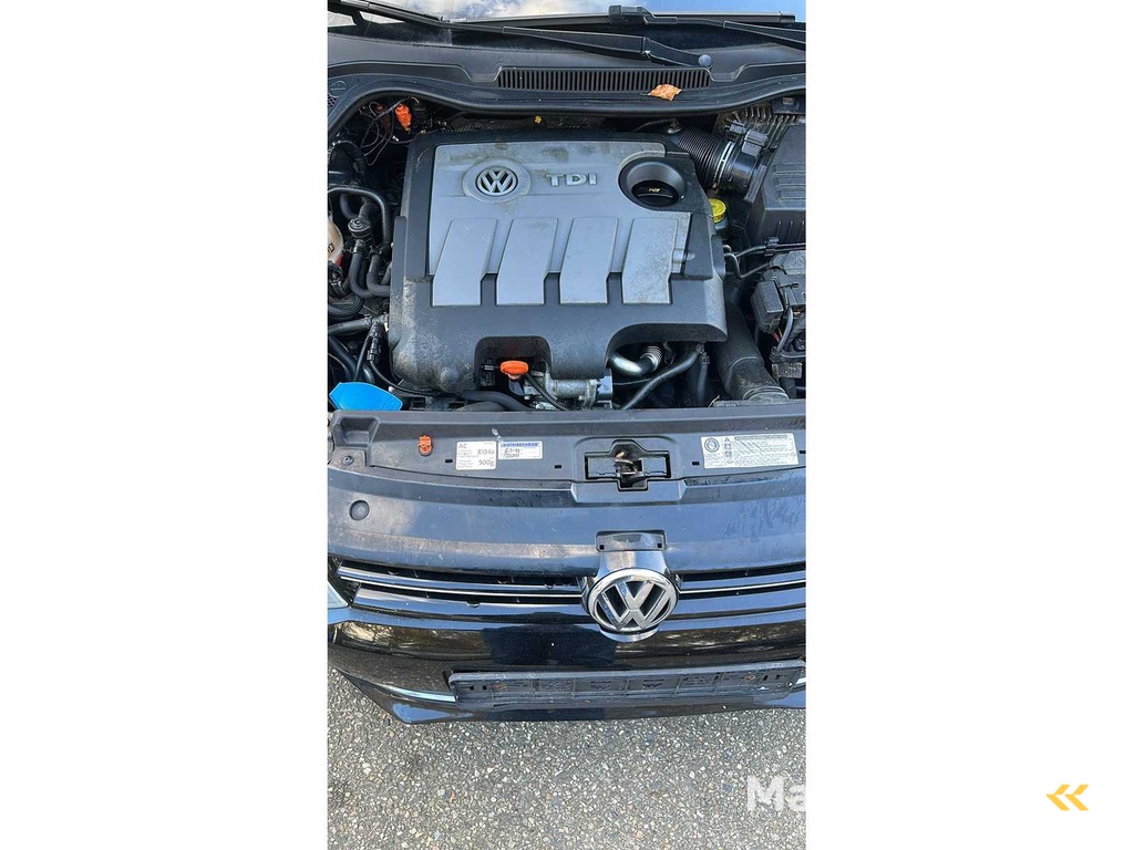 Volkswagen - 2011 - Polo Automatic - 1.6 TDI Highline - Passenger car