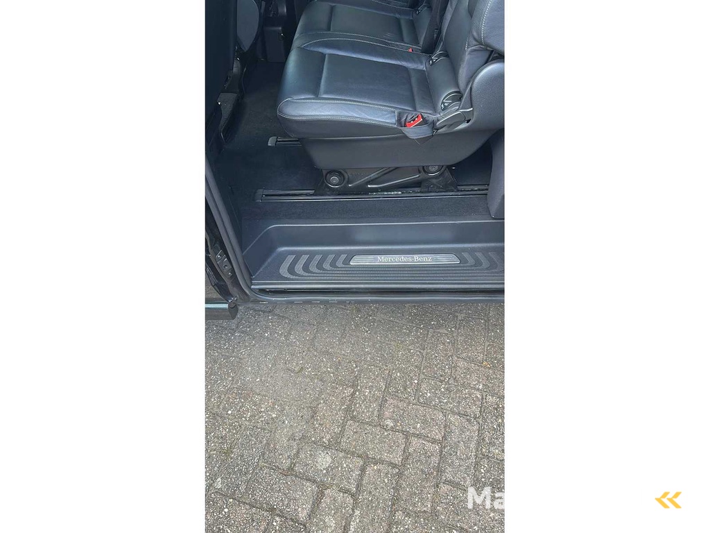 Mercedes-Benz - V-Klasse - 300d L.DC Ed. - V-53-FRJ