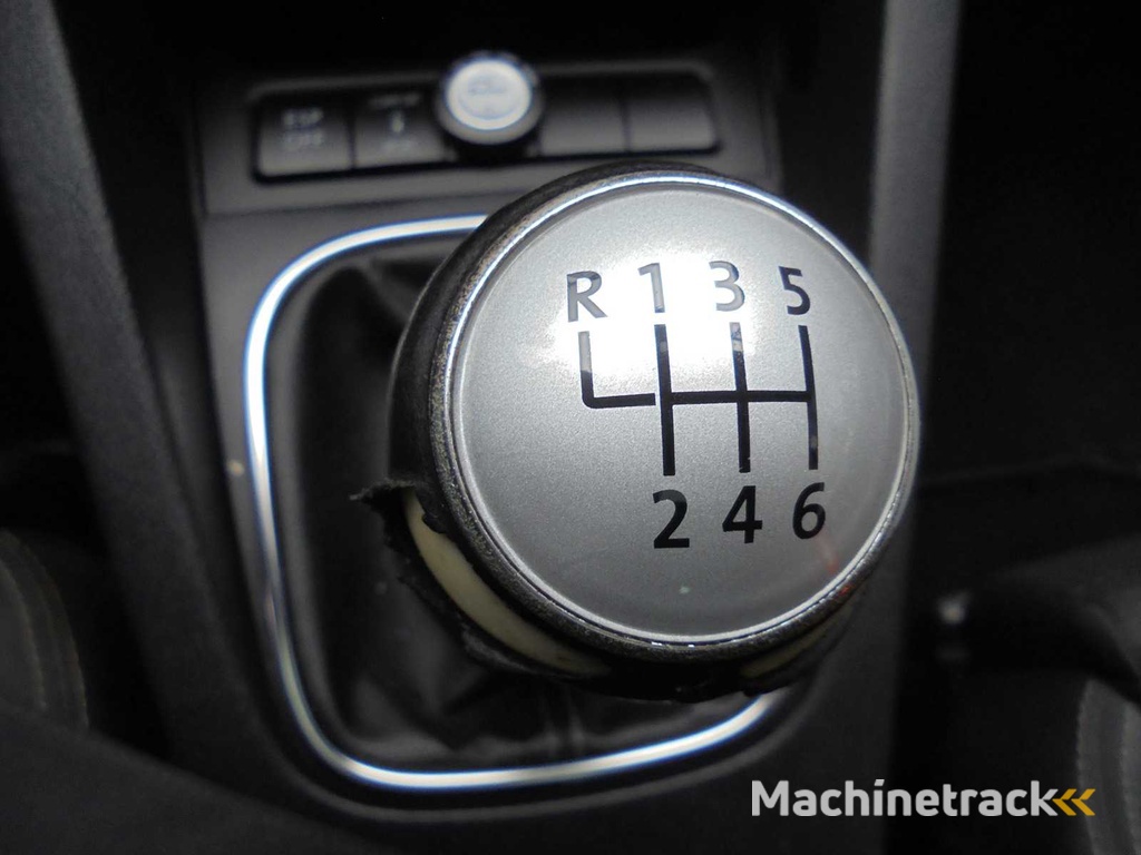 Volkswagen - 2010 - Scirocco - 2.0 TSI Highl. Plus - 7-XSJ-01