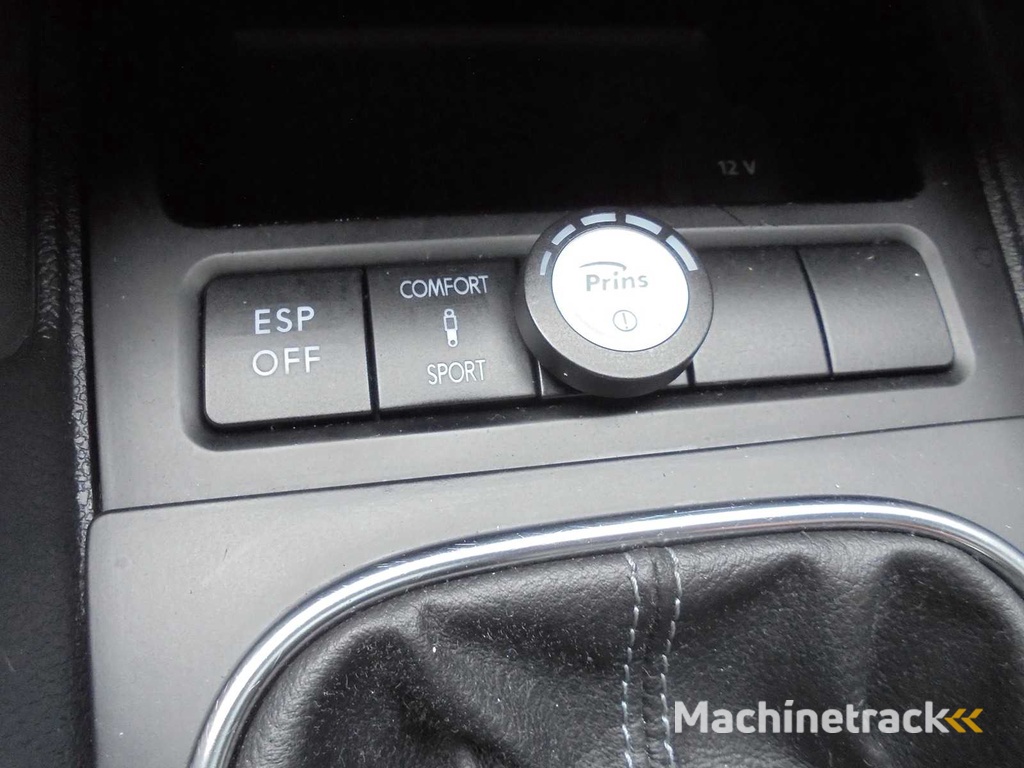 Volkswagen - 2010 - Scirocco - 2.0 TSI Highl. Plus - 7-XSJ-01