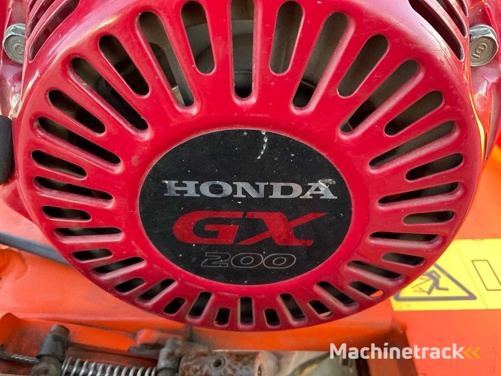 Dosko 200-6H Baumstumpfhäcksler