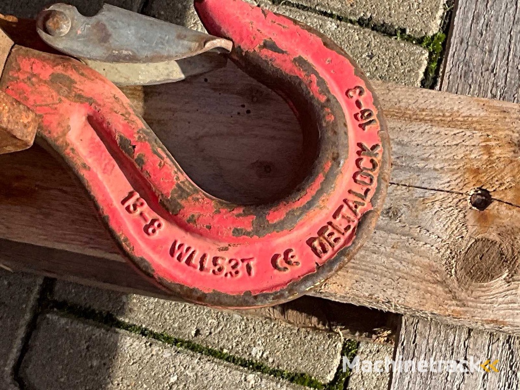 2019 JV Construction 0238 Forklift Fixed Lifting Hook