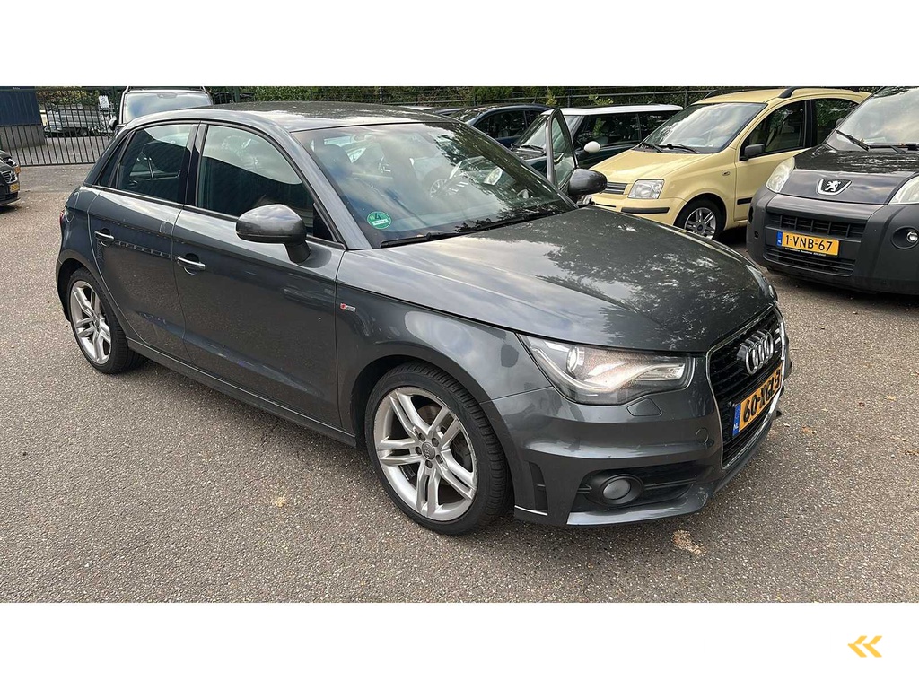 Audi - 2012 - A1 Sportback - 1.4 TFSI Pro Line S -60-XGL-3