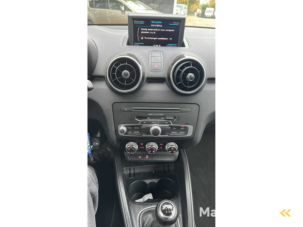 Audi - 2012 - A1 Sportback - 1.4 TFSI Pro Line S -60-XGL-3