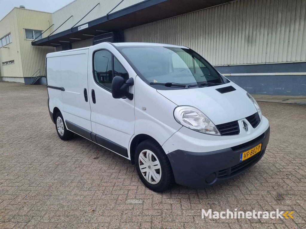 Renault - Trafic - 2.0 dCi T27 L1H1Bl.E - VF-882-P