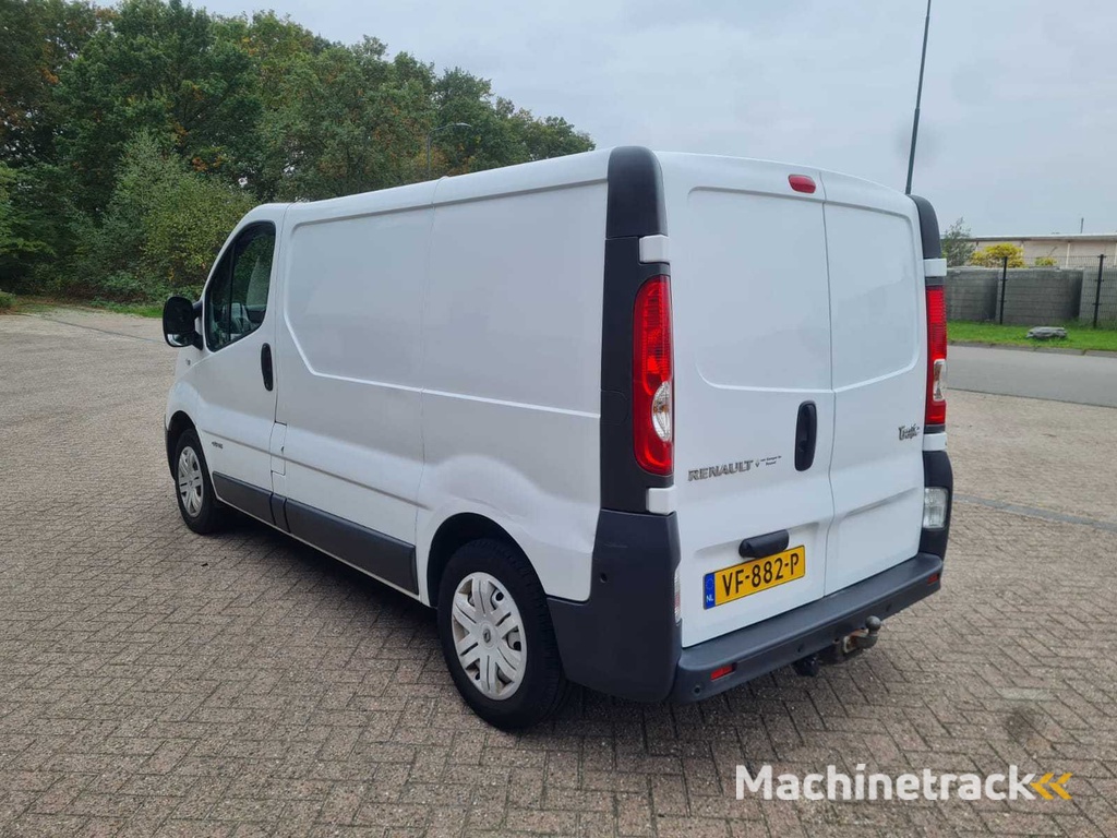 Renault - Trafic - 2.0 dCi T27 L1H1Bl.E - VF-882-P