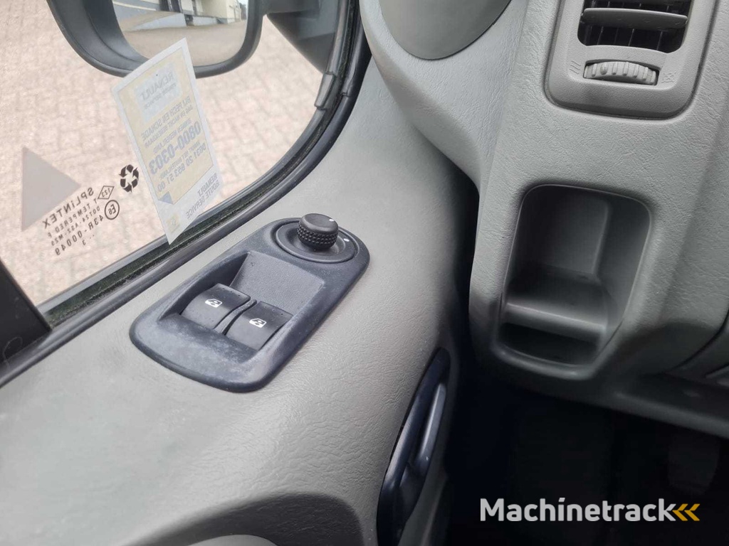 Renault - Trafic - 2.0 dCi T27 L1H1Bl.E - VF-882-P