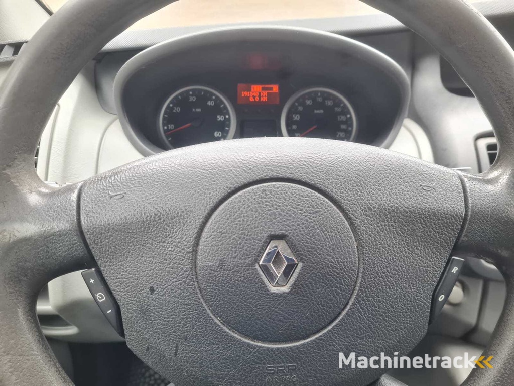 Renault - Trafic - 2.0 dCi T27 L1H1Bl.E - VF-882-P