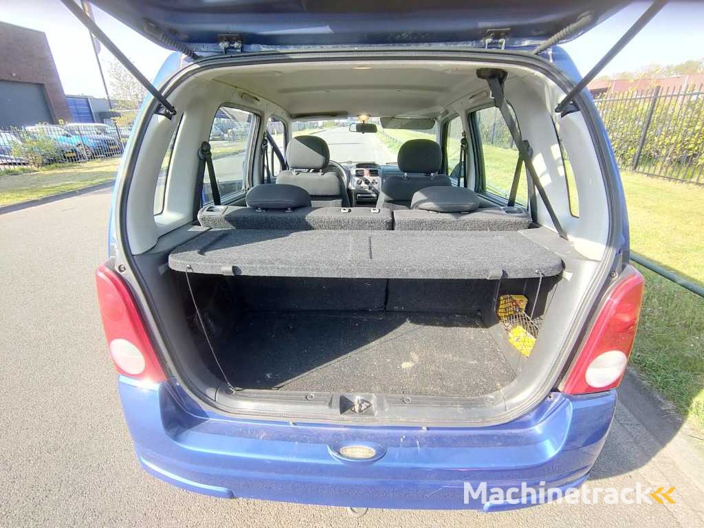 Opel - 2004 - Agila - 1.2-16V Maxx - 54-PP-NV