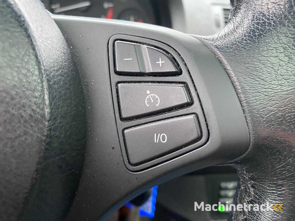 BMW - 2004 - X5 - 4.4i High Executive - 48-PG-BG