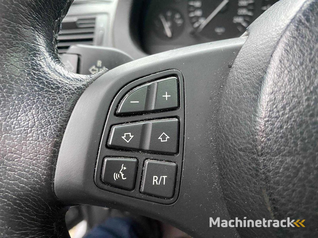 BMW - 2004 - X5 - 4.4i High Executive - 48-PG-BG