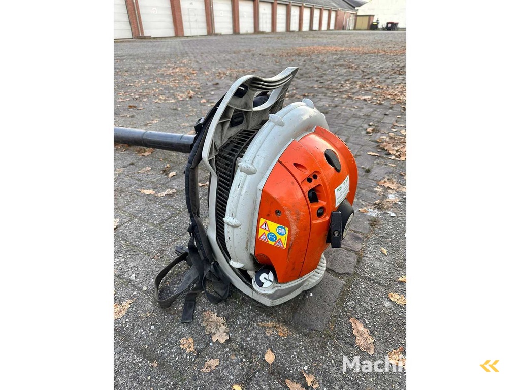 Stihl br550 - Laubbläser