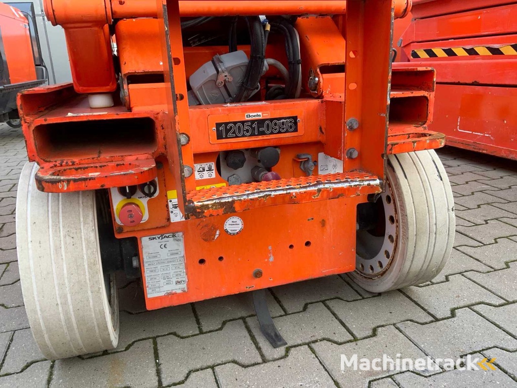 2015 SkyJack SJ III 3220 Hoogwerker
