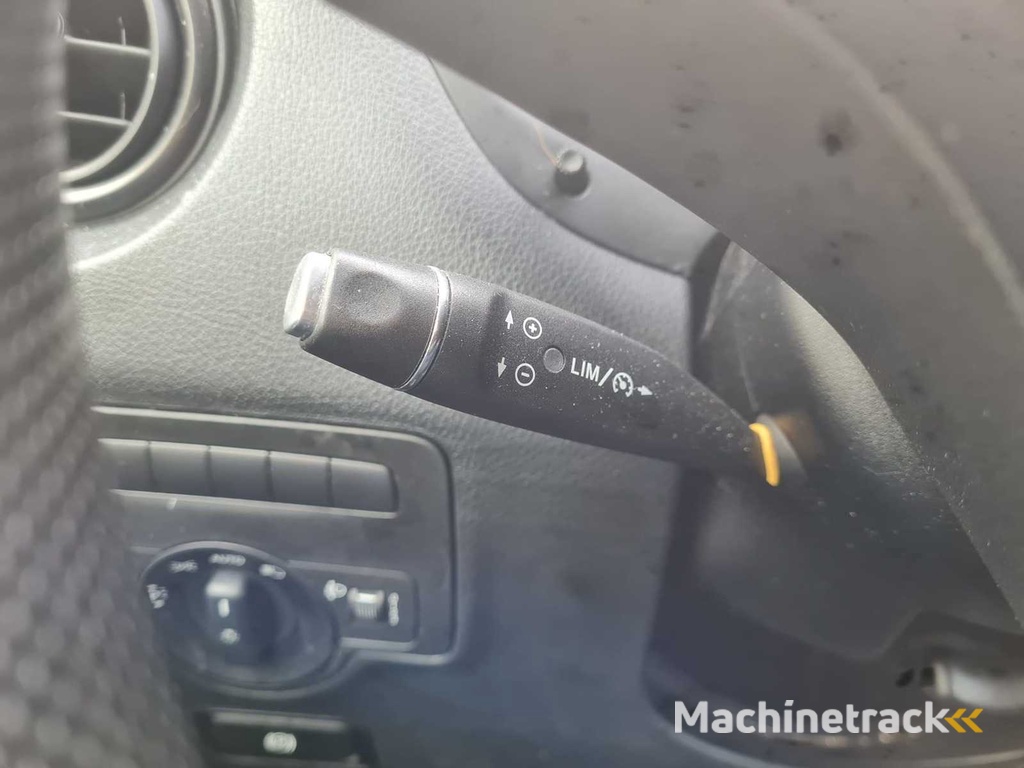 Mercedes-Benz - Vito - 114 CDI Lang - VFH-76-L