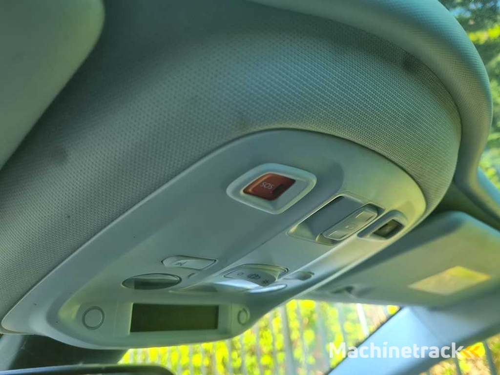 Peugeot - 2016 - 308 SW - 1.2 PureT.Blue L. Pr - KX-931-V