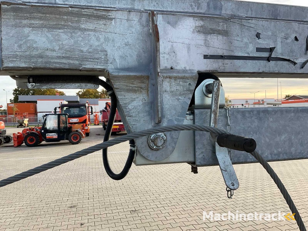 2019 Lissmac LMK400 TFE Lijmkraan