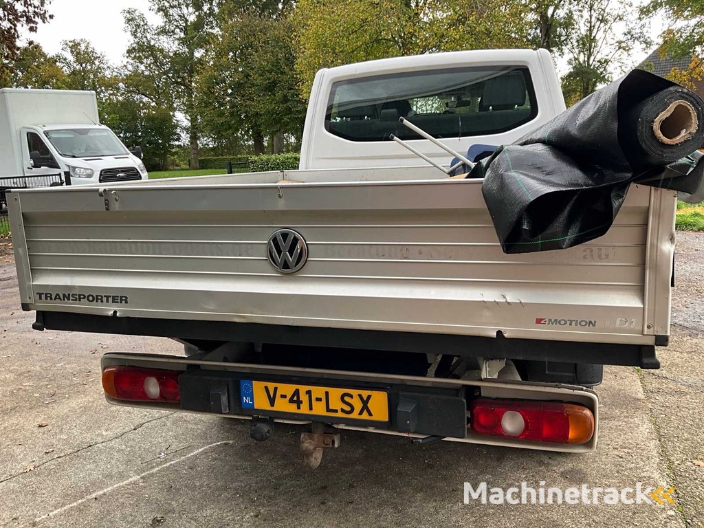 2017 - Volkswagen - Transporter - 2.0 TDI L2H1 DC 4MCo - PKW
