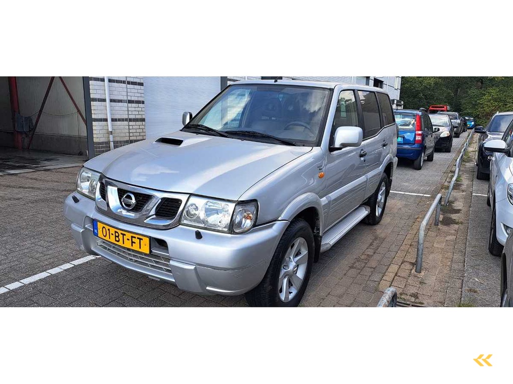 Nissan - Terrano ll - 3.0 Di Luxury SR-B - 01-BT-FT - Bedrijfswagen