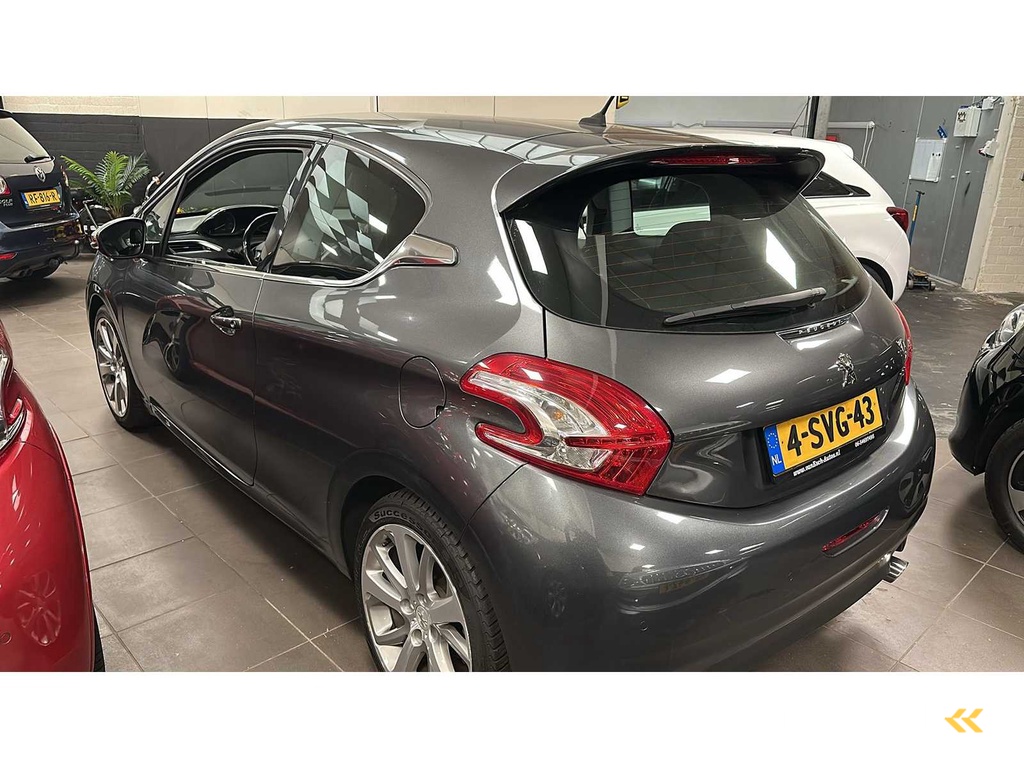 Peugeot - 2013 - 208 - 1.6 VTi Allure - 4-SVG-43