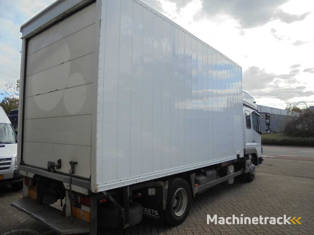 Mercedes-benz - 818 L + Rampe - ATEGO - Nutzfahrzeug