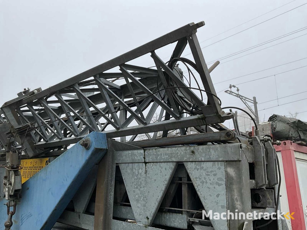 Condecta - Euro 3010 - Self-Erecting Crane - 1987