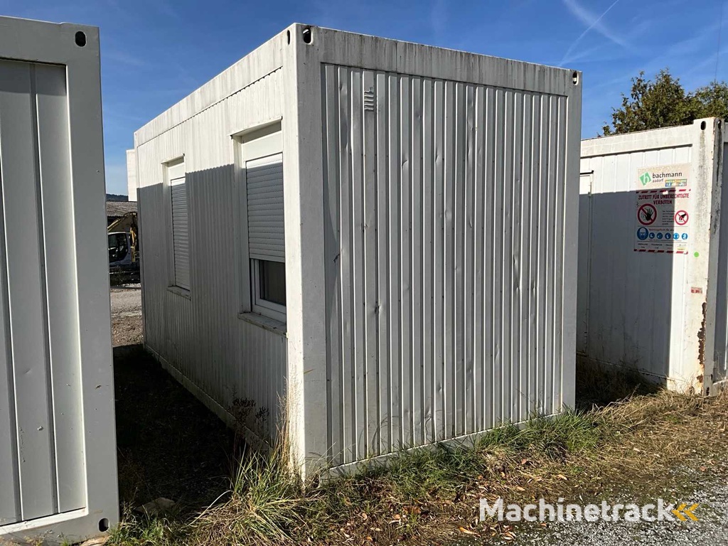 2010 Kifa 16 Mannschaftscontainer