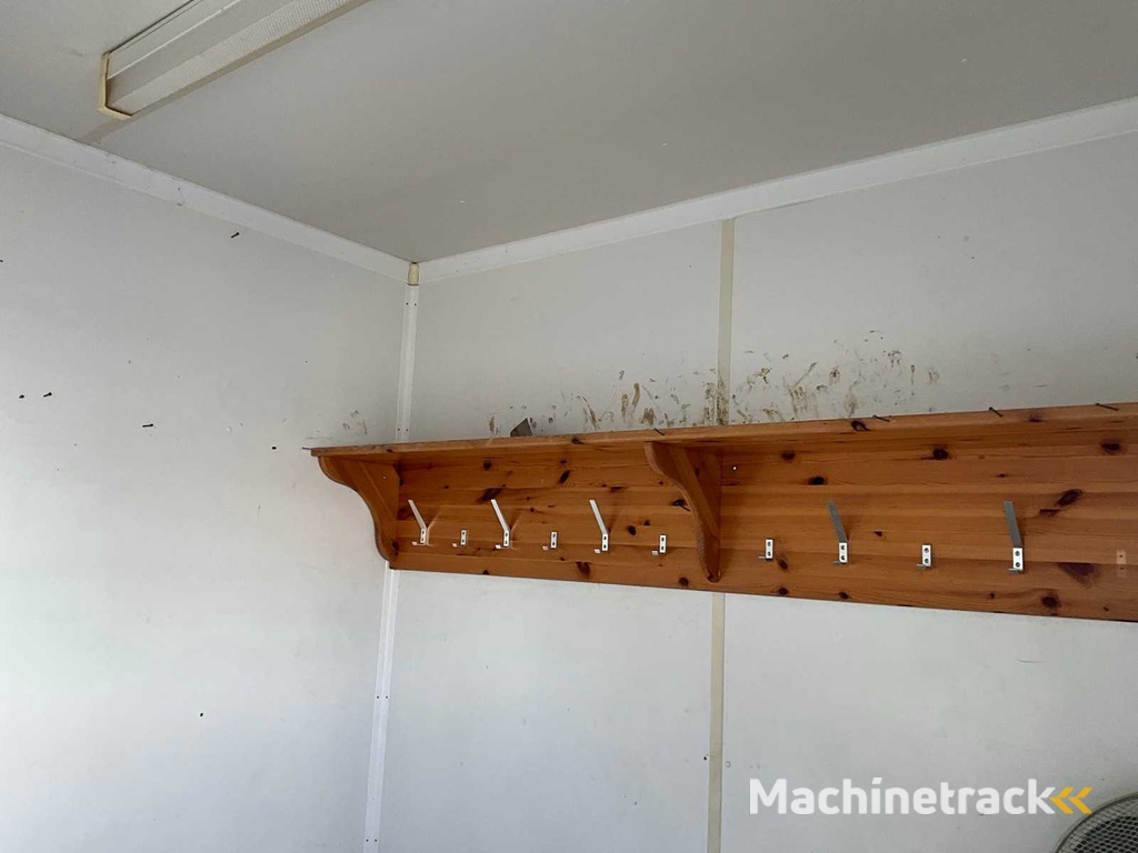 2010 Kifa 16 Mannschaftscontainer