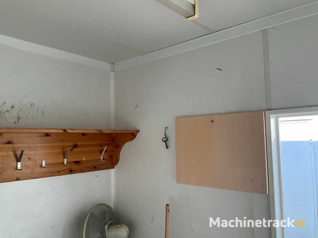 2010 Kifa 16 Mannschaftscontainer