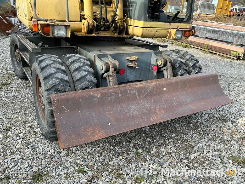 1995 Komatsu PW 130 GK Radbagger