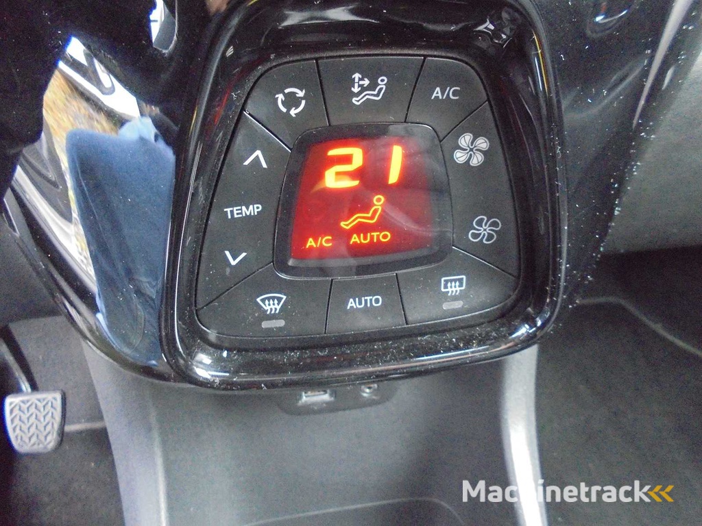 Peugeot - 2018 - 108 Cabrio - 1.0 e-VTi GT-Line - Personenauto