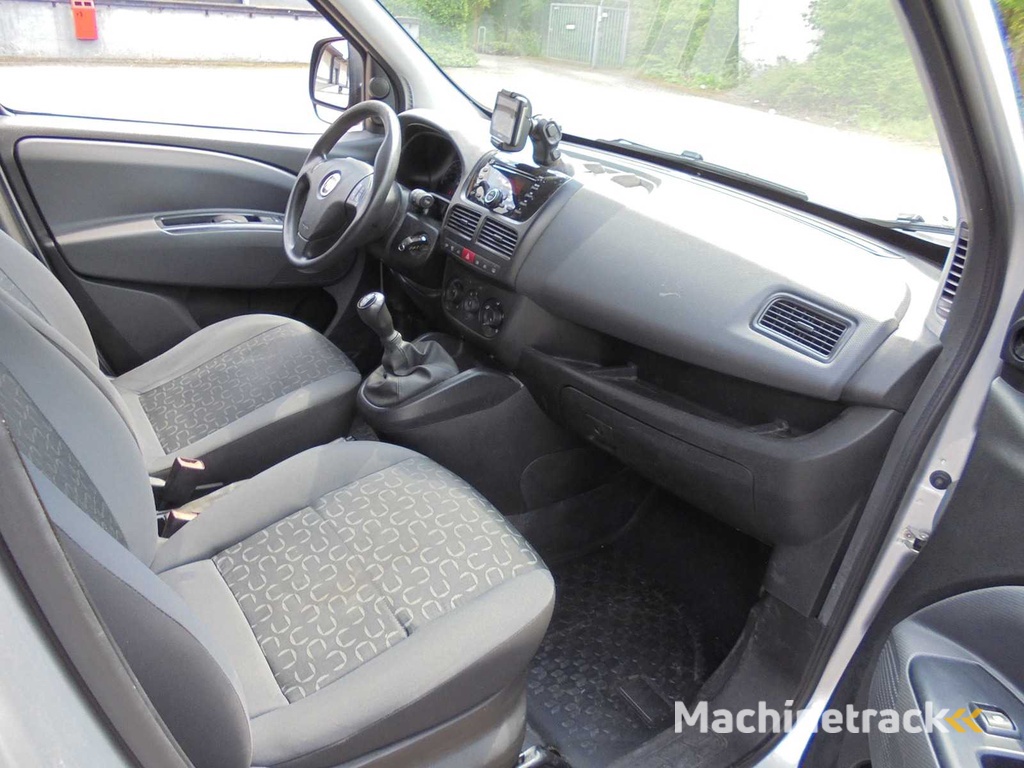 Fiat - Doblò Cargo - 1.3 M-Jet SX - VB-223-B