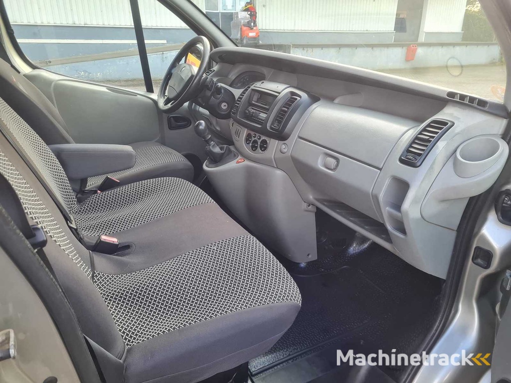 Renault - Trafic - 2.0 dCi T27 L1H1 - 50-VKD-7