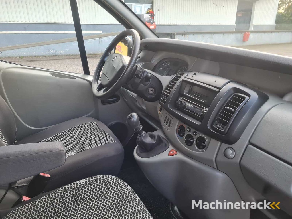 Renault - Trafic - 2.0 dCi T27 L1H1 - 50-VKD-7
