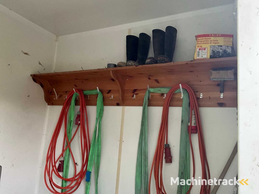 2010 Kifa 16 Mannschaftscontainer