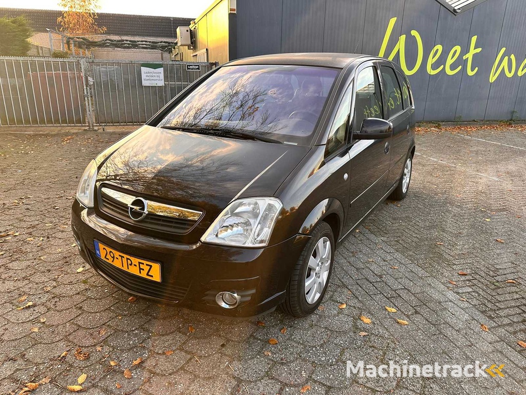 Opel - 2006 - Meriva - 1.6-16V Cosmo - 29-TP-FZ