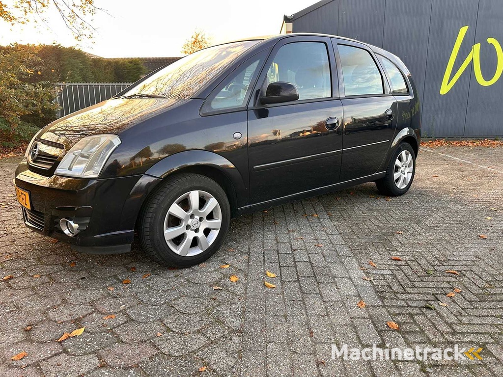 Opel - 2006 - Meriva - 1.6-16V Cosmo - 29-TP-FZ