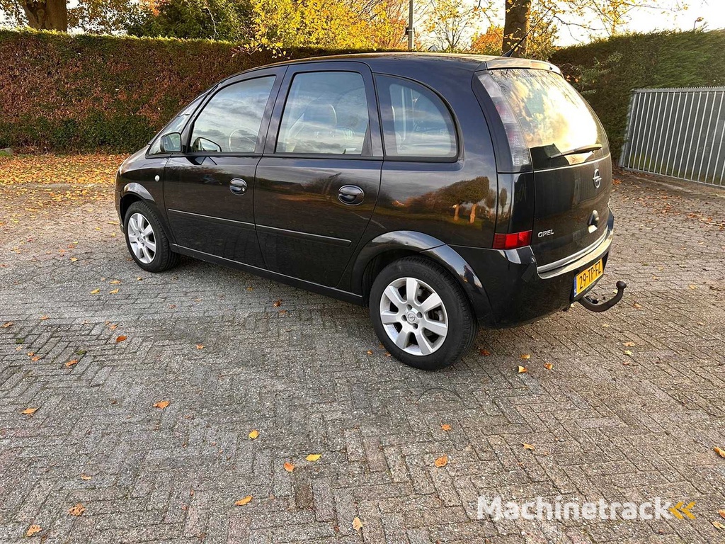 Opel - 2006 - Meriva - 1.6-16V Cosmo - 29-TP-FZ