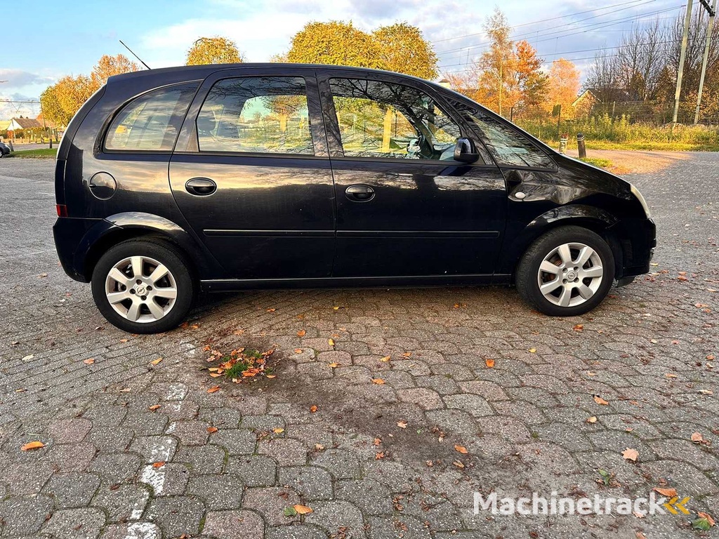 Opel - 2006 - Meriva - 1.6-16V Cosmo - 29-TP-FZ