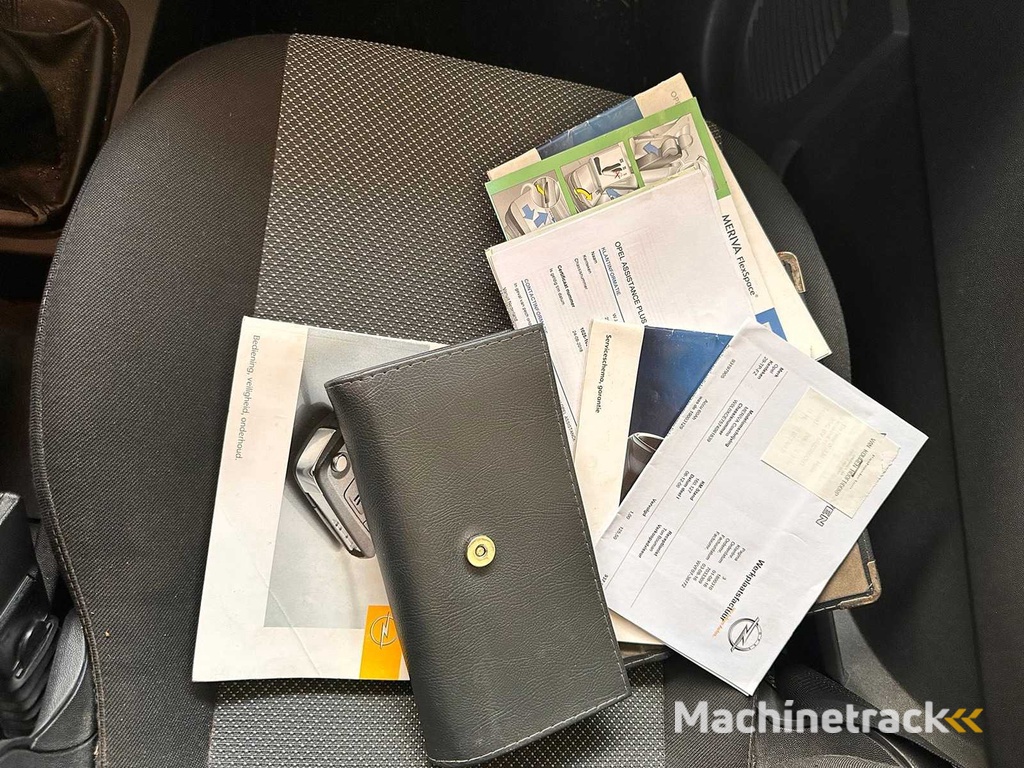 Opel - 2006 - Meriva - 1.6-16V Cosmo - 29-TP-FZ