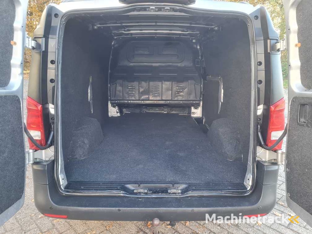 Mercedes-Benz - Vito - 111 CDI Lang BusPro+ - V-365-LR